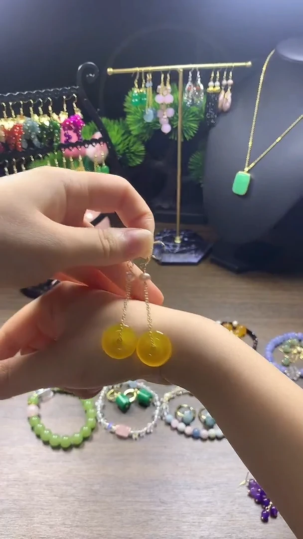 玛瑙/玉髓耳饰银S925镶嵌400