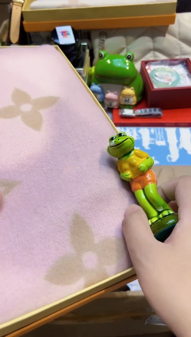 .全球寻宝高端瓷儿