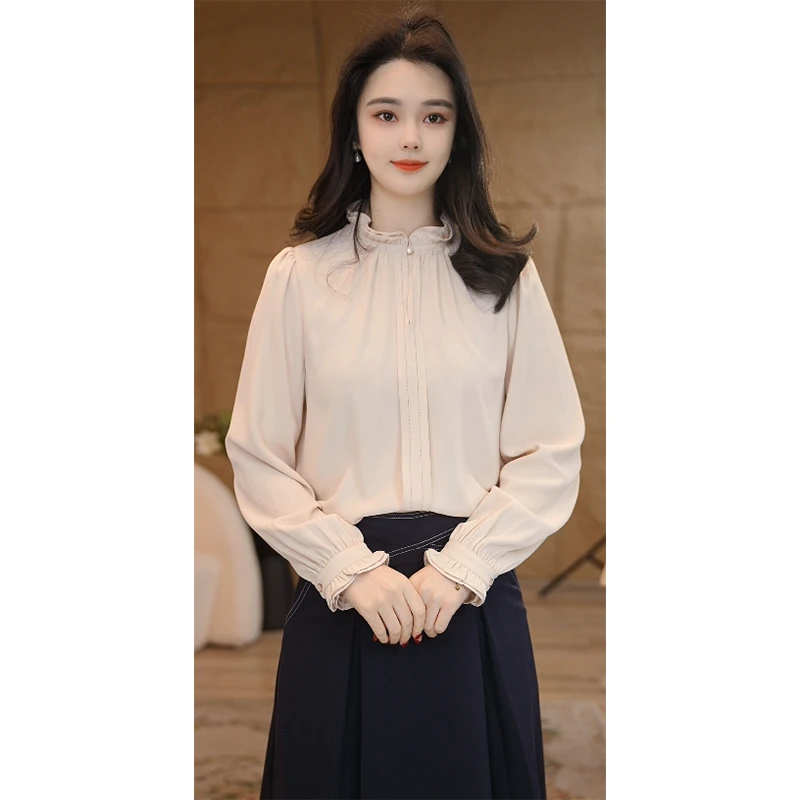 【小北甄选】流光风8493327燕麦色衬衫女长袖时尚小众通勤气质衬衣