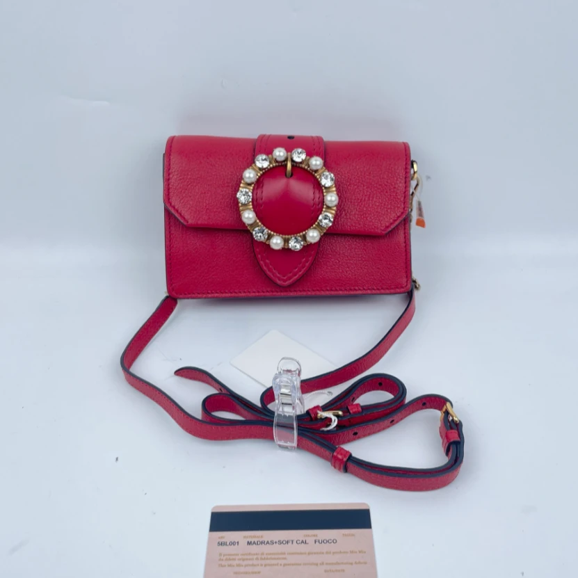 95新 MIU MIU/缪缪 缪缪羊皮斜挎包底长18cm红色GY03