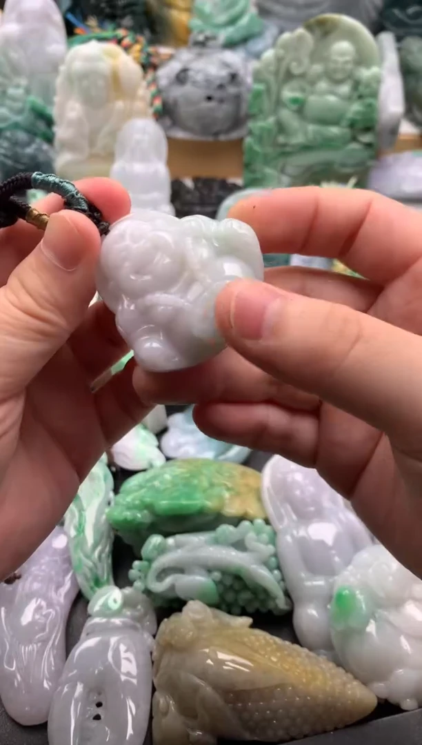 吊坠(不含链)未镶嵌翡翠1