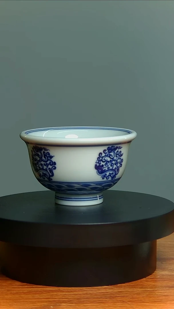 杯景德镇青花手绘汲窑款奎龙海水纹60cc