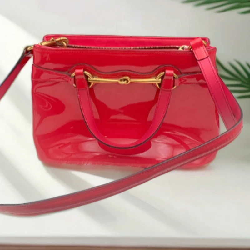 95新 GUCCI/古驰 古驰/Gucci 漆皮小号手提斜挎包 马衔扣 005712