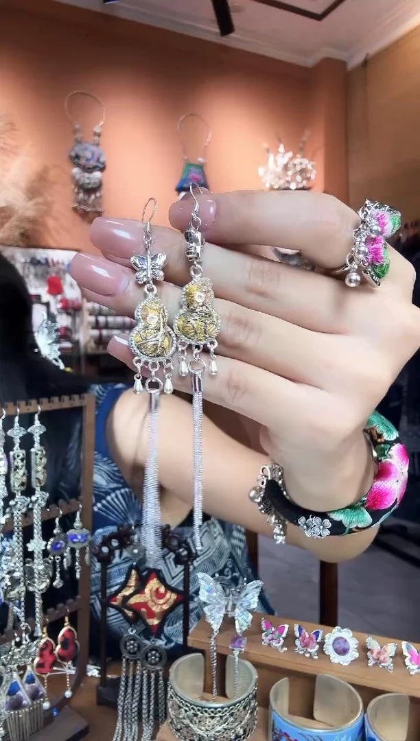 刺绣纯手工民族风耳环