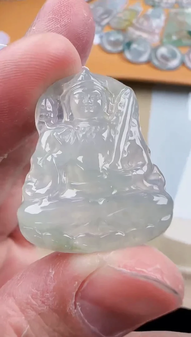 【闪购商品】翡翠颈饰未镶嵌缅甸天然翡翠