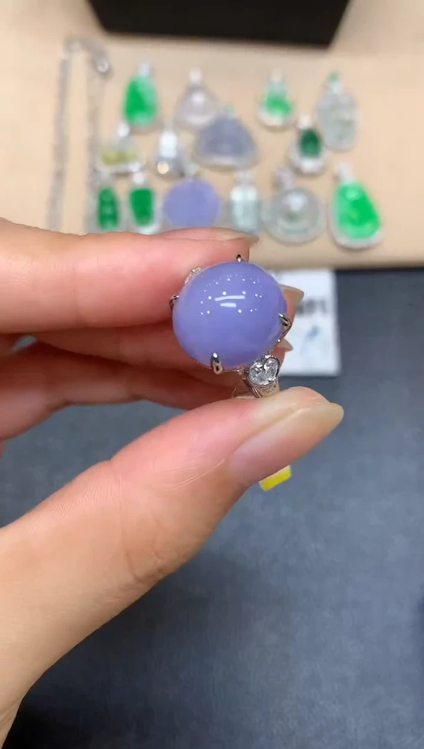 18K金镶嵌戒指翡翠蛋面【无服务费