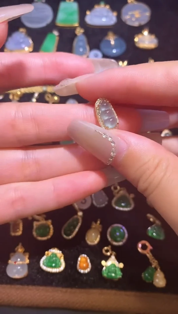 颈饰银S925镶嵌翡翠天然a货翡翠