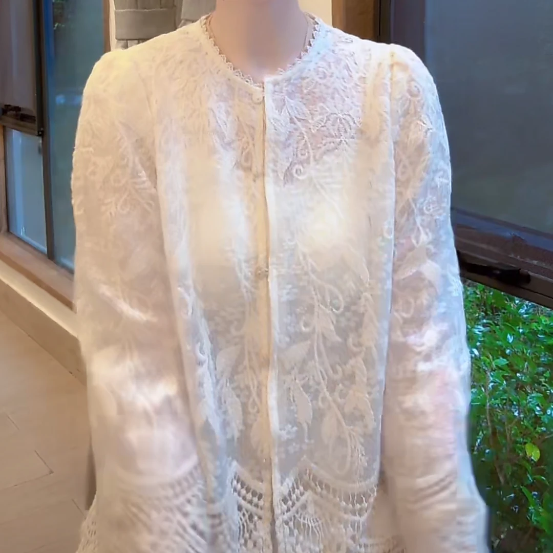 重工气质蕾丝衬衫2025新款春季轻奢气质设计感衬衣长袖精致上衣