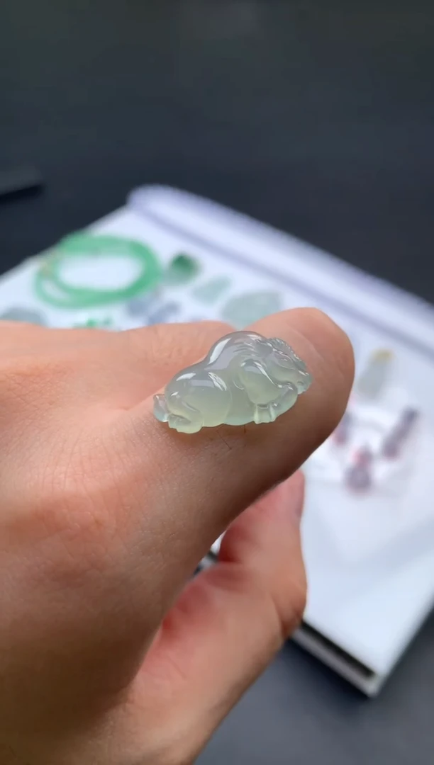 未镶嵌定制翡翠翡翠