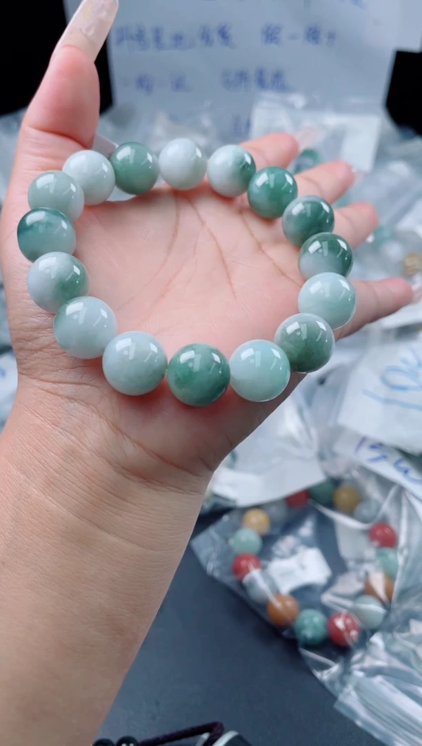 未镶嵌定制翡翠珠串