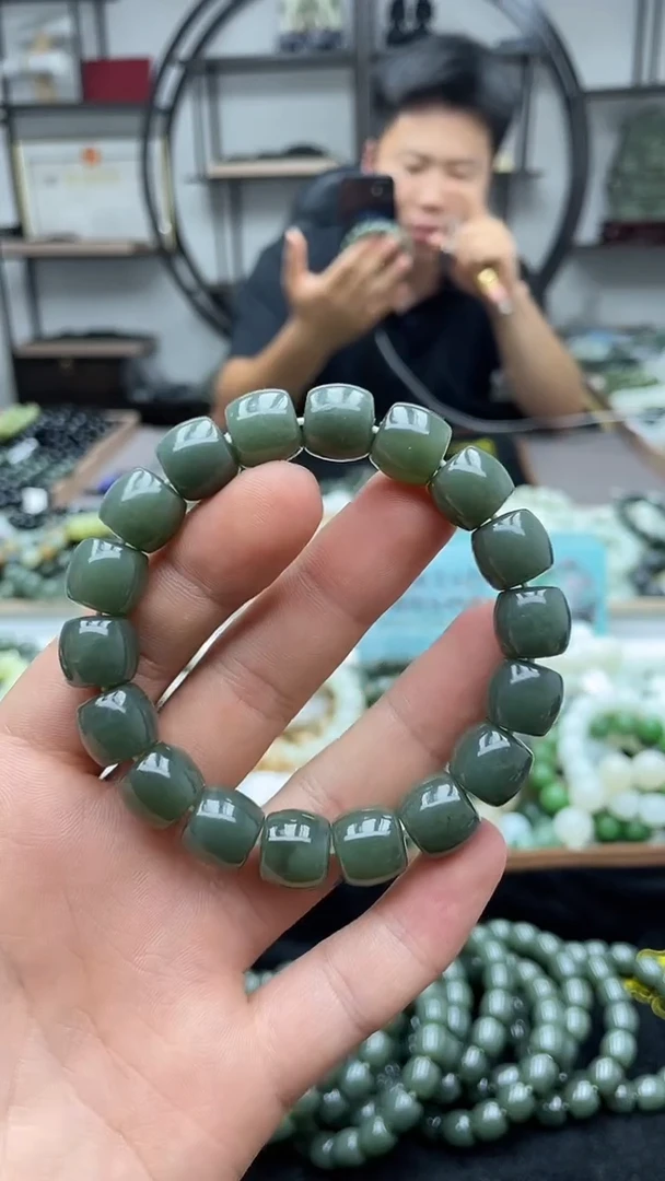 手串未镶嵌和田玉纯天然新疆且末冰底瓷蓝12直切