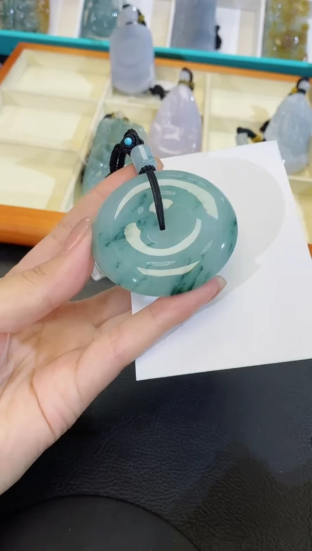 颈饰未镶嵌翡翠缅甸天然翡翠