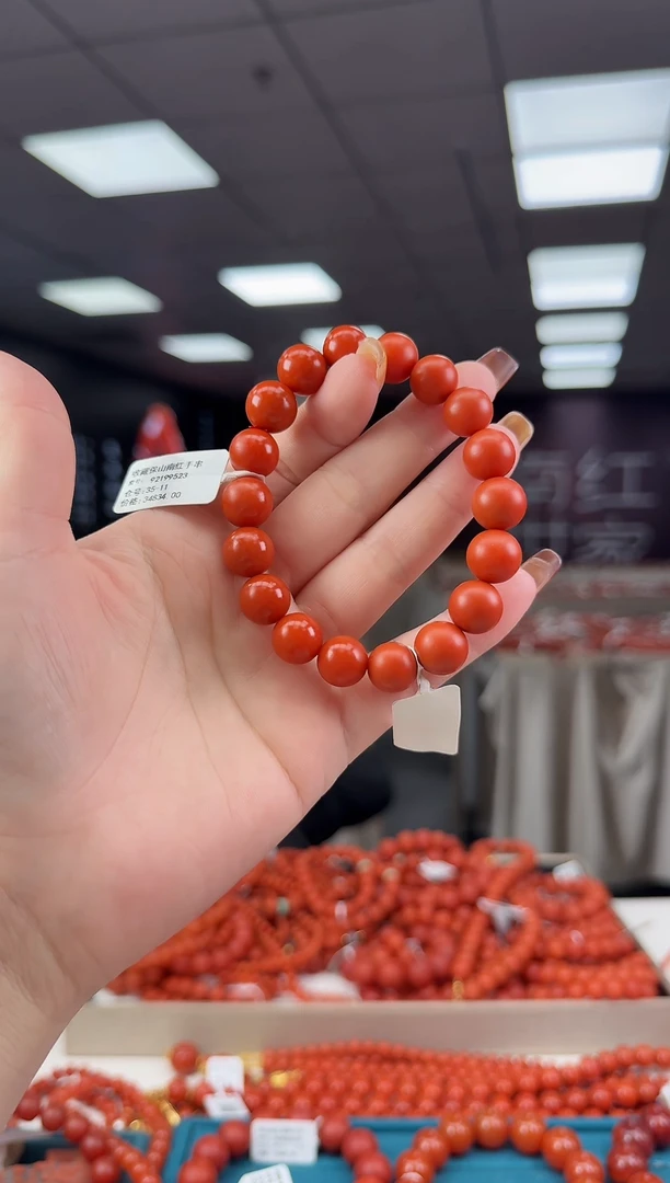 未镶嵌珠串南红玛瑙11mm/多样发其一/S382556004560