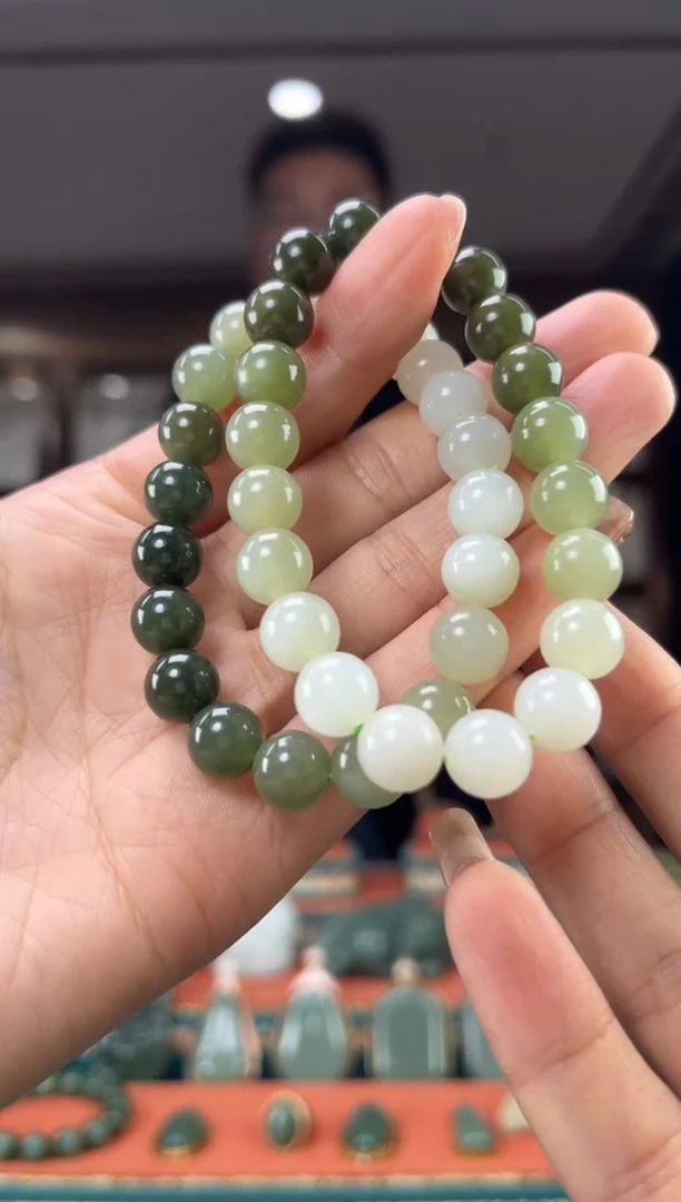 【闪购商品】和田玉颈饰未镶嵌颜色多样性发，拍一发一件