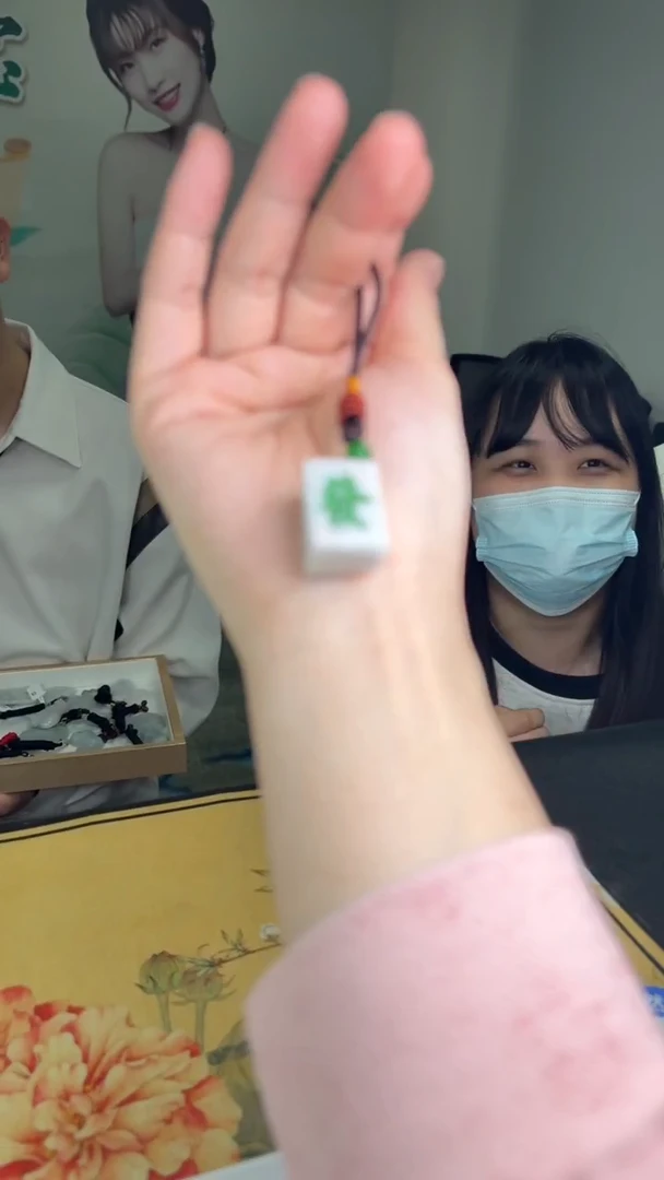 颈饰未镶嵌翡翠翡翠多样性发其一