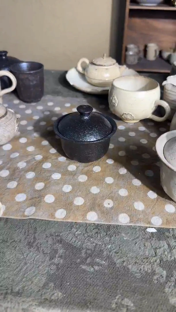 瓷片手作粉引黑炭盖碗+杯子