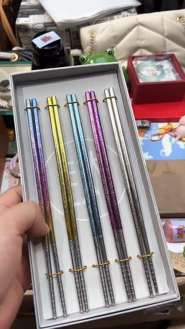..全球寻宝高端瓷儿