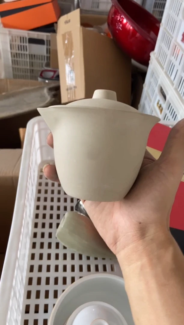 无运费险有瑕疵的摄影的产品有使用过的痕迹有点脏介意勿拍