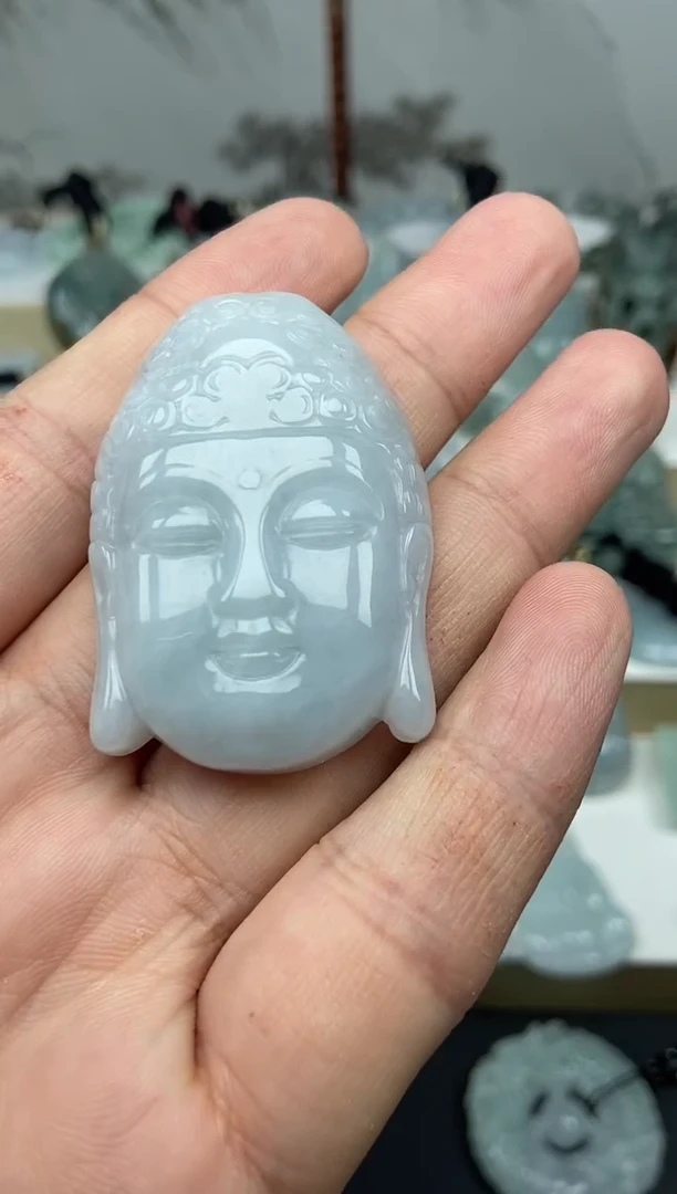 颈饰未镶嵌翡翠佛头