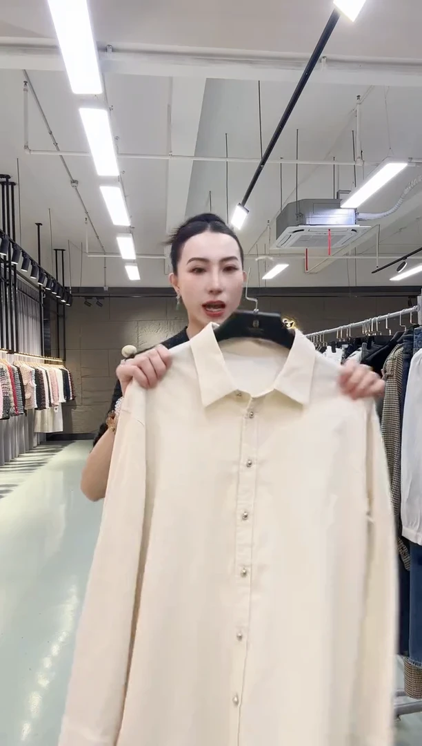 岚子闪购 2025年新款服装上衣 孤品清货 编号081