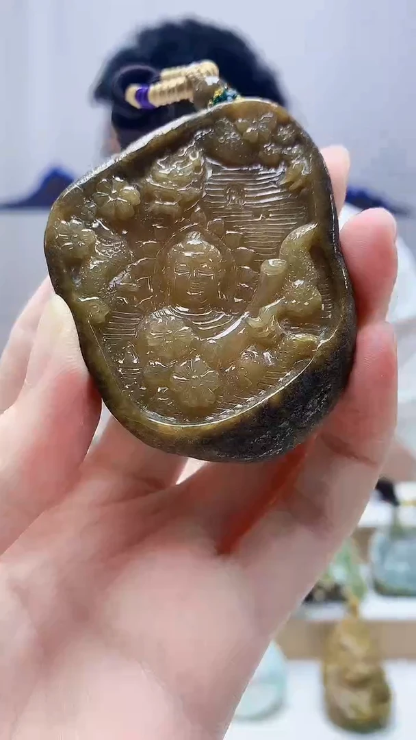 未镶嵌定制翡翠P**n5028zm-毛货挂件