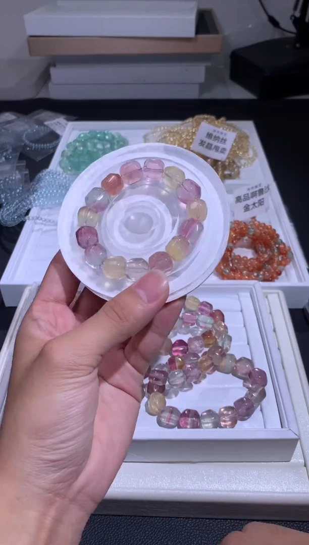 未镶嵌手链水晶56号多样性发其一