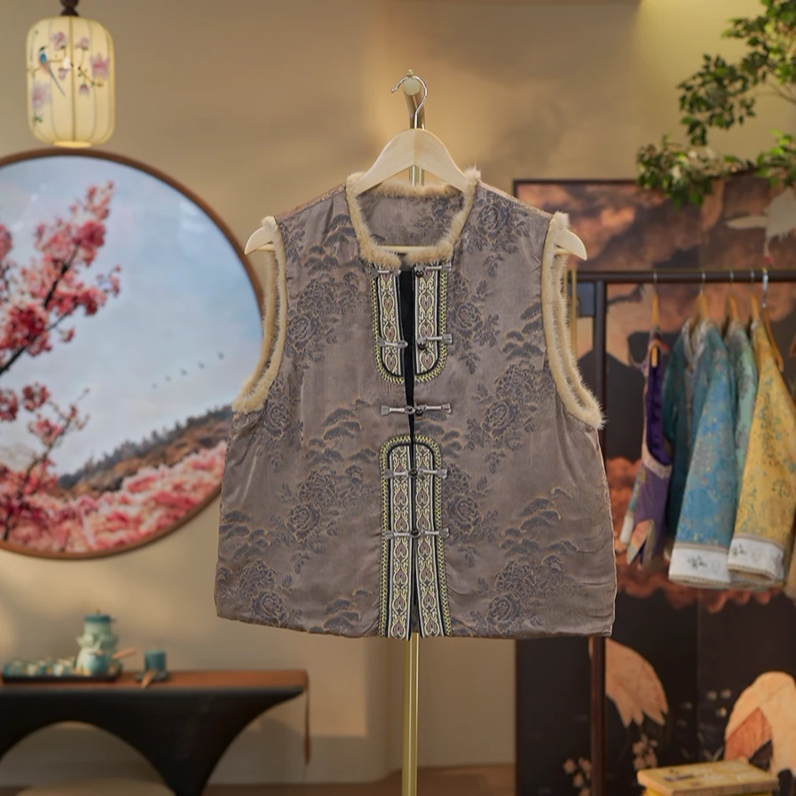 《云中牡丹-马甲》1163显气质2025春秋冬新款重工刺绣马甲背心
