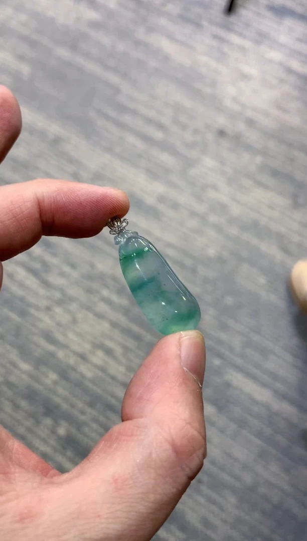 颈饰未镶嵌翡翠天然A货翡翠