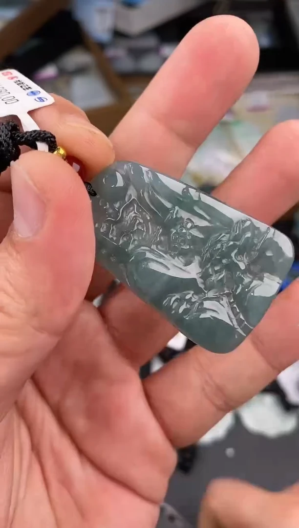 【闪购商品】翡翠颈饰未镶嵌  天然翡翠，一物一图