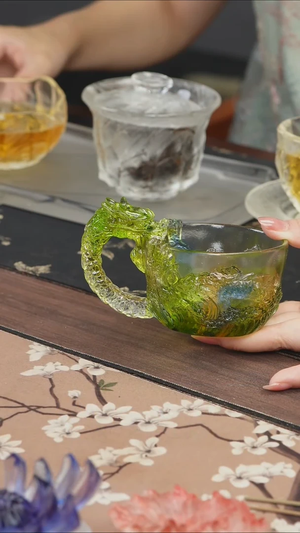 手工艺品琉璃绿色龙杯