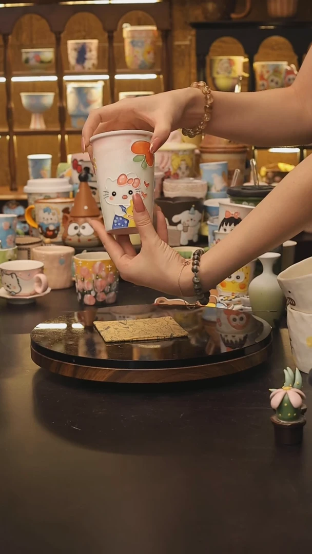 景德镇釉下彩绘设计师款式陶瓷