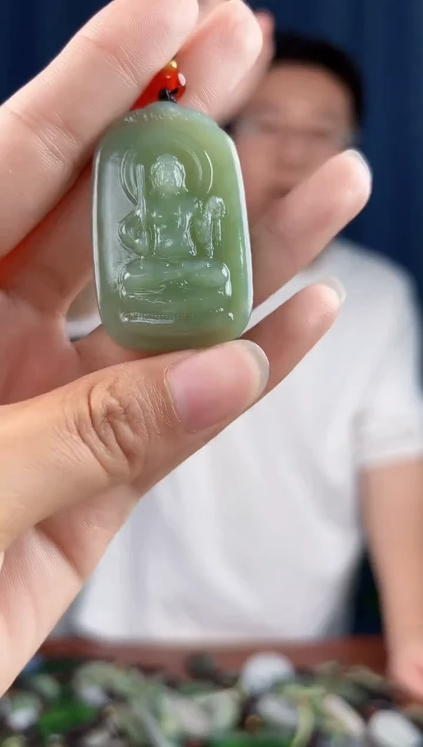 未镶嵌和田玉挂件拍一发一，多样性发货