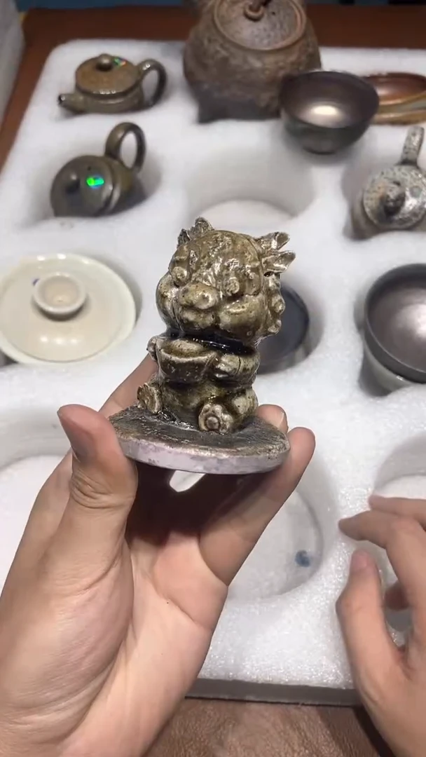 奢瓷/瑞寅柴烧茶器（茶宠）497 微瑕