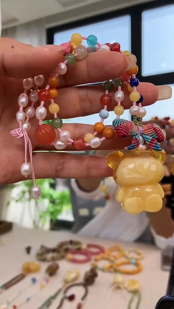 【闪购商品】琥珀颈饰未镶嵌天然琥珀蜜蜡