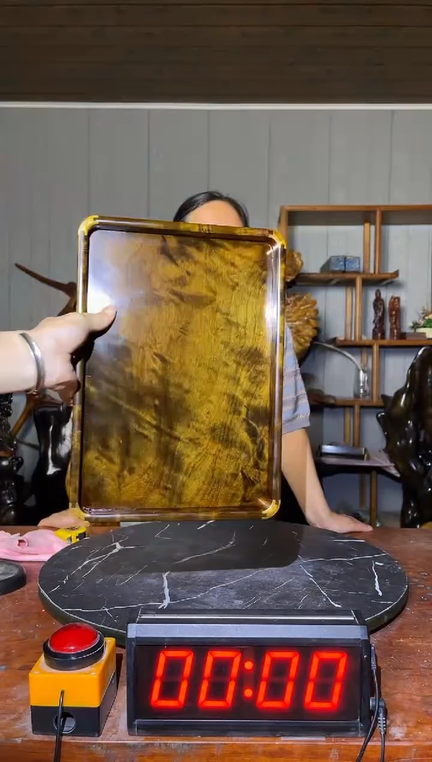 金丝楠升****?文臣盘