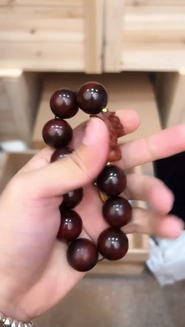 精品手串（无礼盒）@@sp302