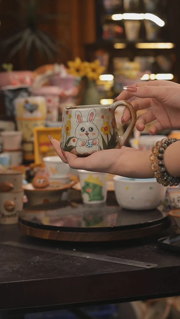 景德镇釉下彩绘设计师款式陶瓷