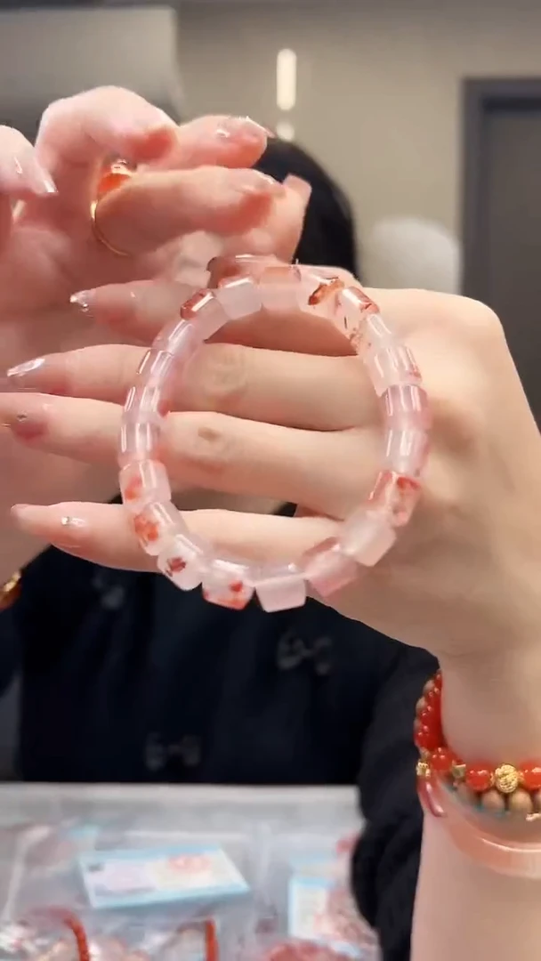 未镶嵌冰飘直切珠手串南红玛瑙A****t9mm