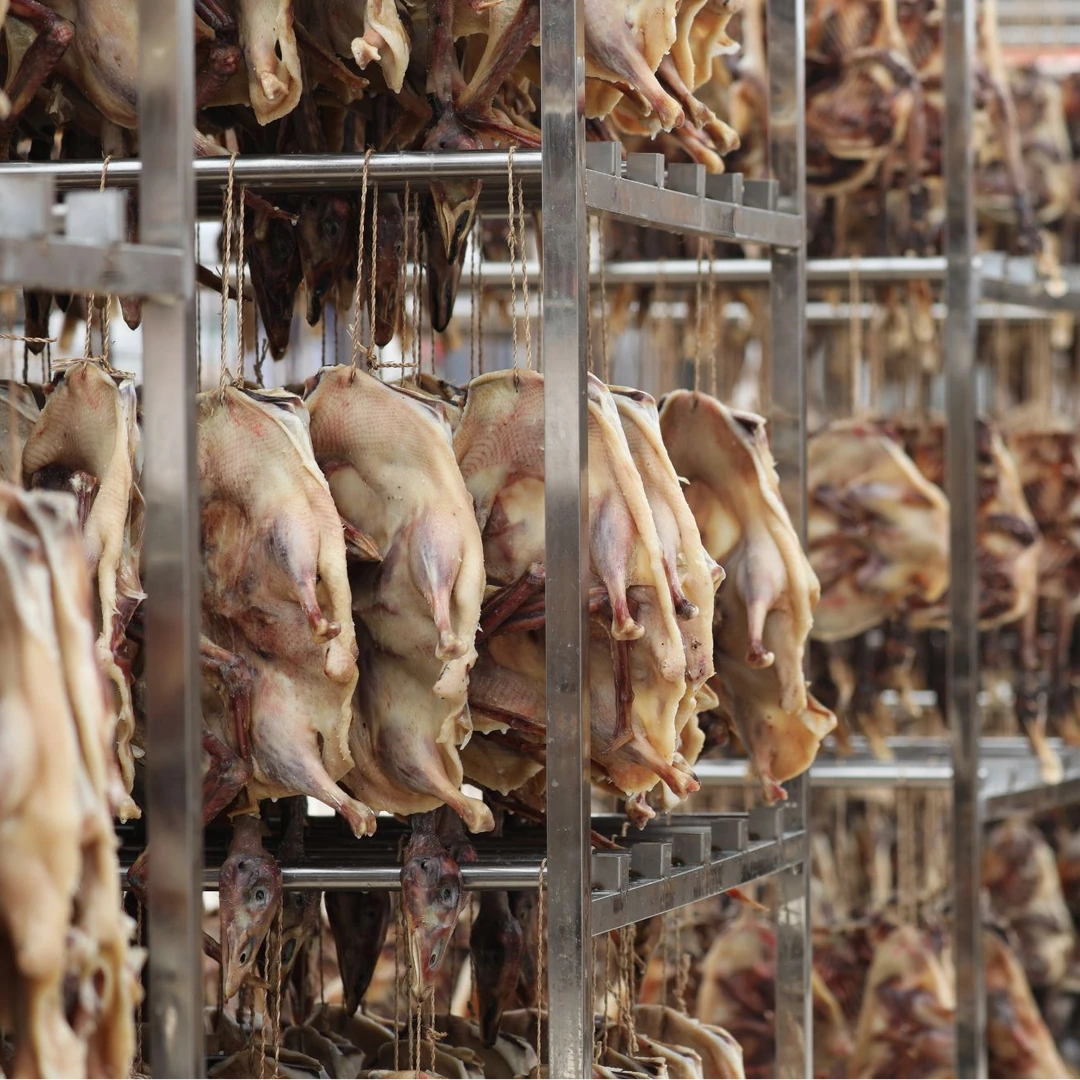 江西特产非物质文化遗传农家手工腌制风干正宗散养土鸭腊鸭