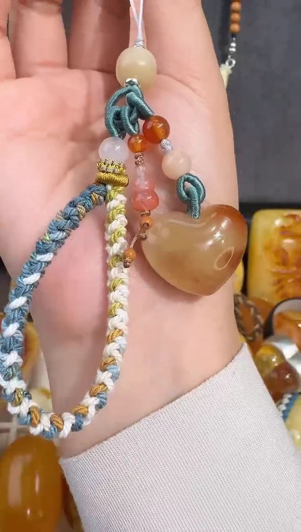 裸石琥珀未镶嵌琥珀