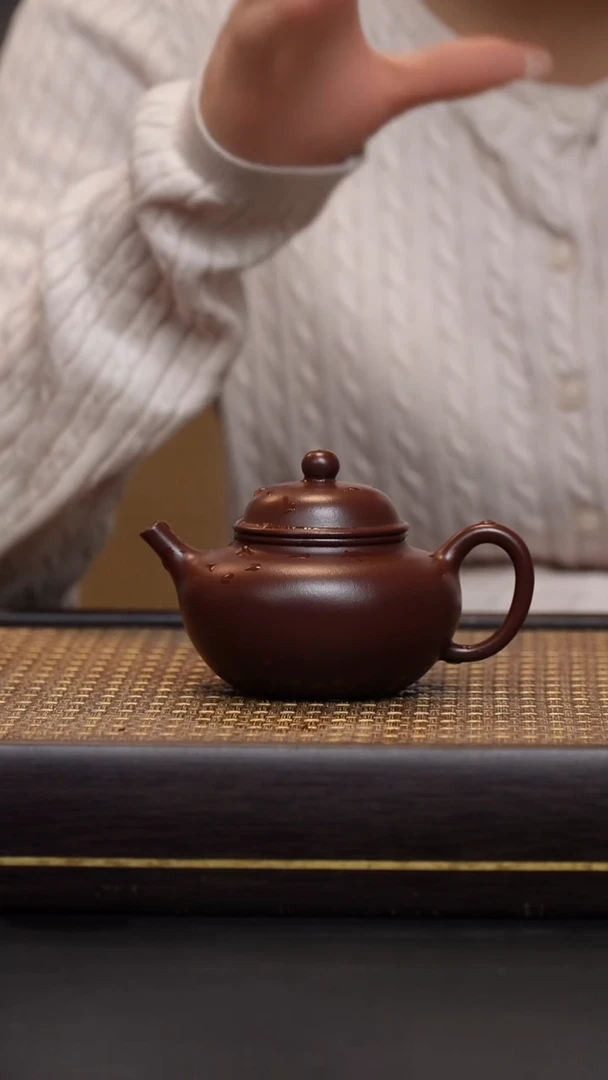 茶壶紫砂老脂泥 容天