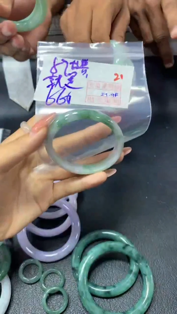 未镶嵌定制翡翠就***呀21毛货需精细抛光定制+多样性发1+660