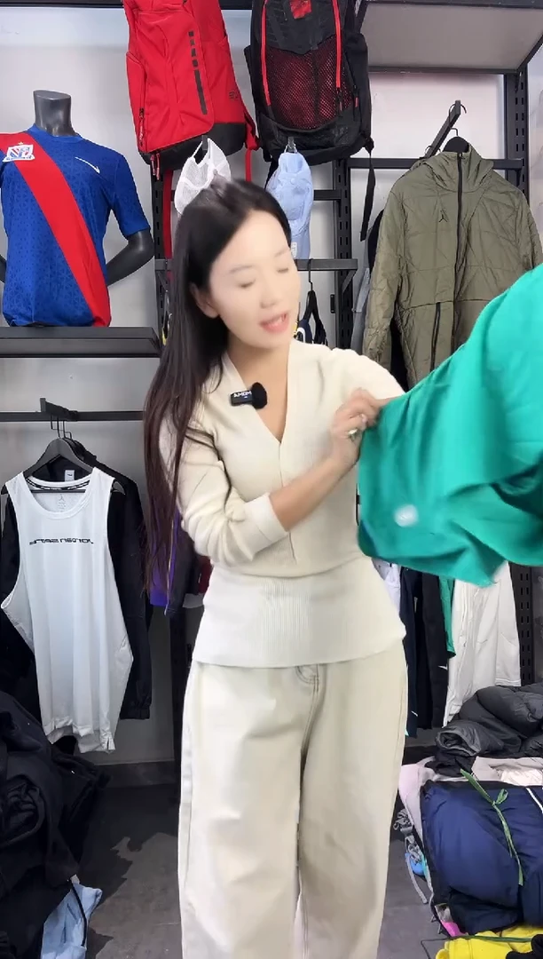 563·编码 瑕疵款直播间过款为准 尺码·M