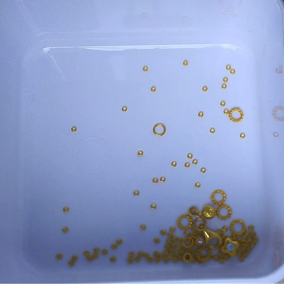 黄金足金小金 豆