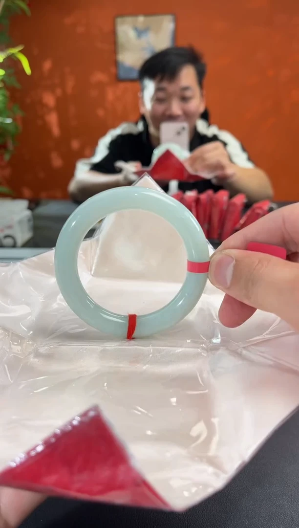 未镶嵌手镯翡翠6  52