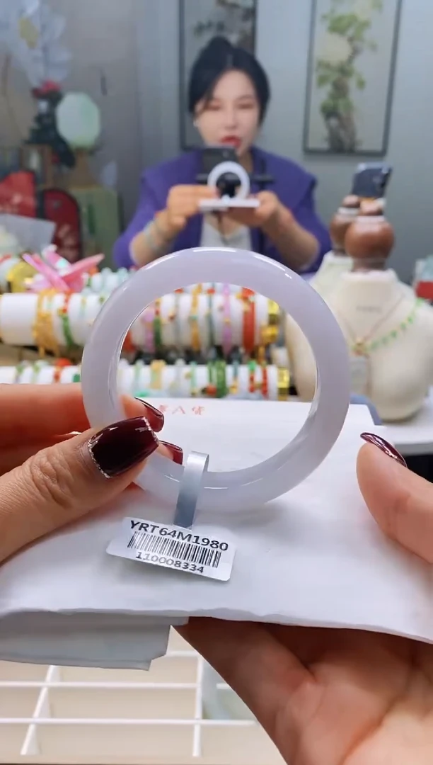 未镶嵌手镯翡翠33号55.6/12.4*8.9