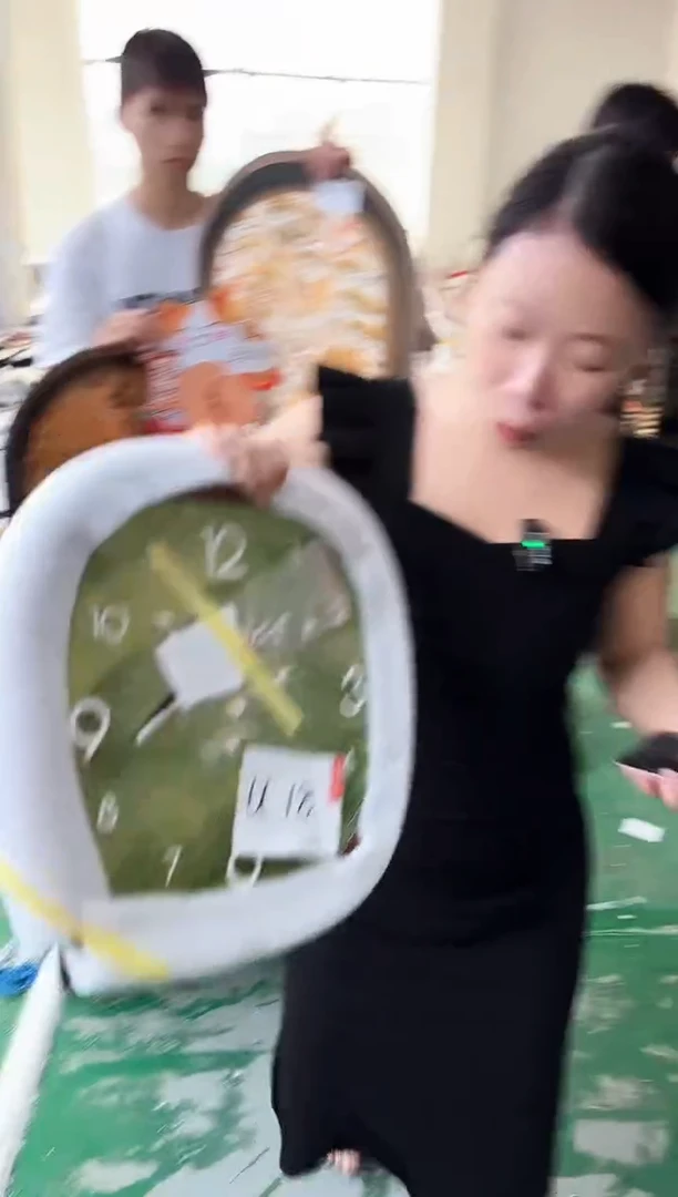 圆形孤品微瑕果果闪购U18