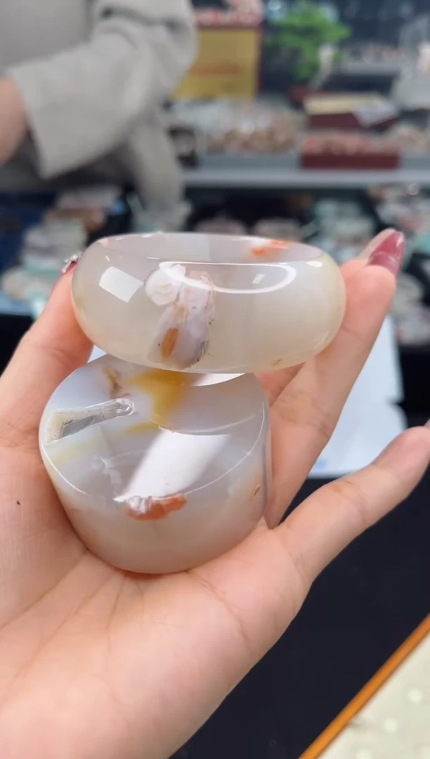 【闪购商品】石英质玉手镯未镶嵌53圈口（不退不换）1540431