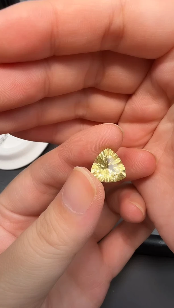 未镶嵌珠宝半成品水晶5CT-A106-1P