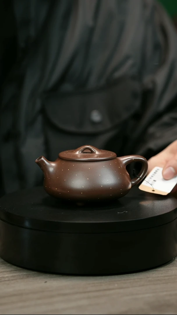 茶壶紫砂L*H2401李琴底槽青铺砂石瓢